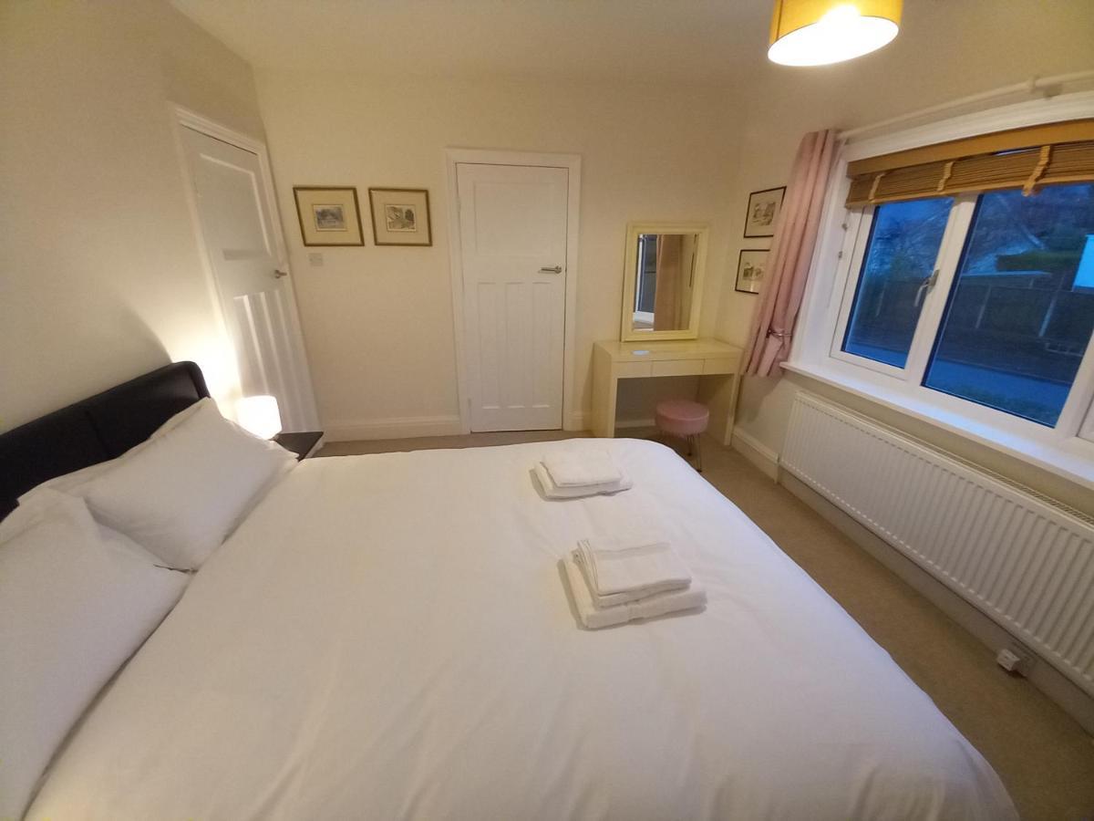 Grange Croft Villa Ben Rhydding Eksteriør billede