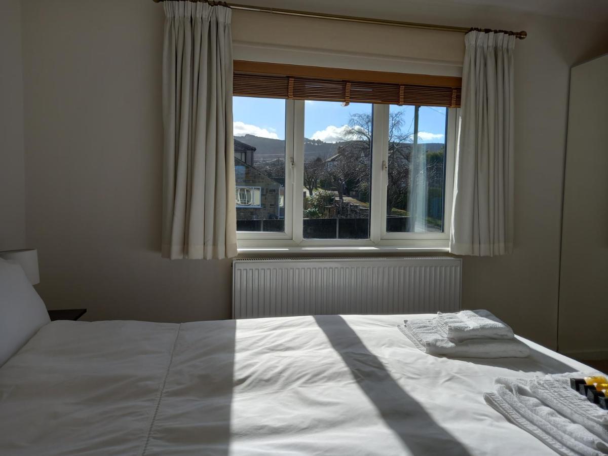Grange Croft Villa Ben Rhydding Eksteriør billede